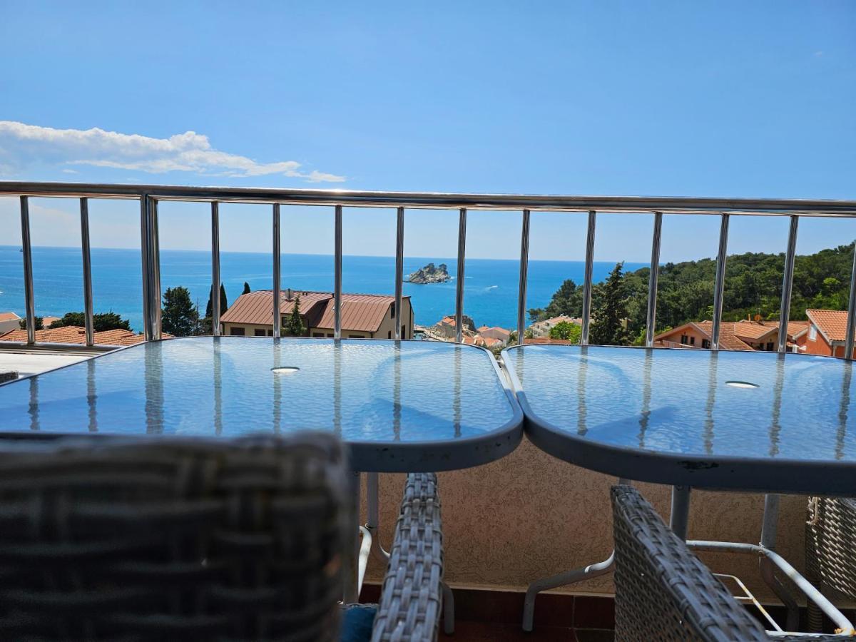 Medin Apartments Bluvista Petrovac Exterior foto